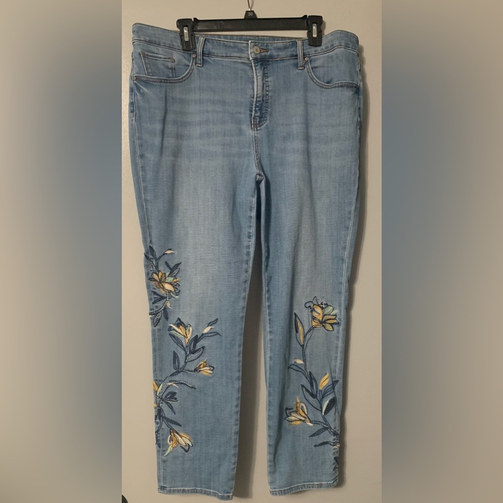 Chico’s Floral Embroidered Slim-legged ankle Jeans